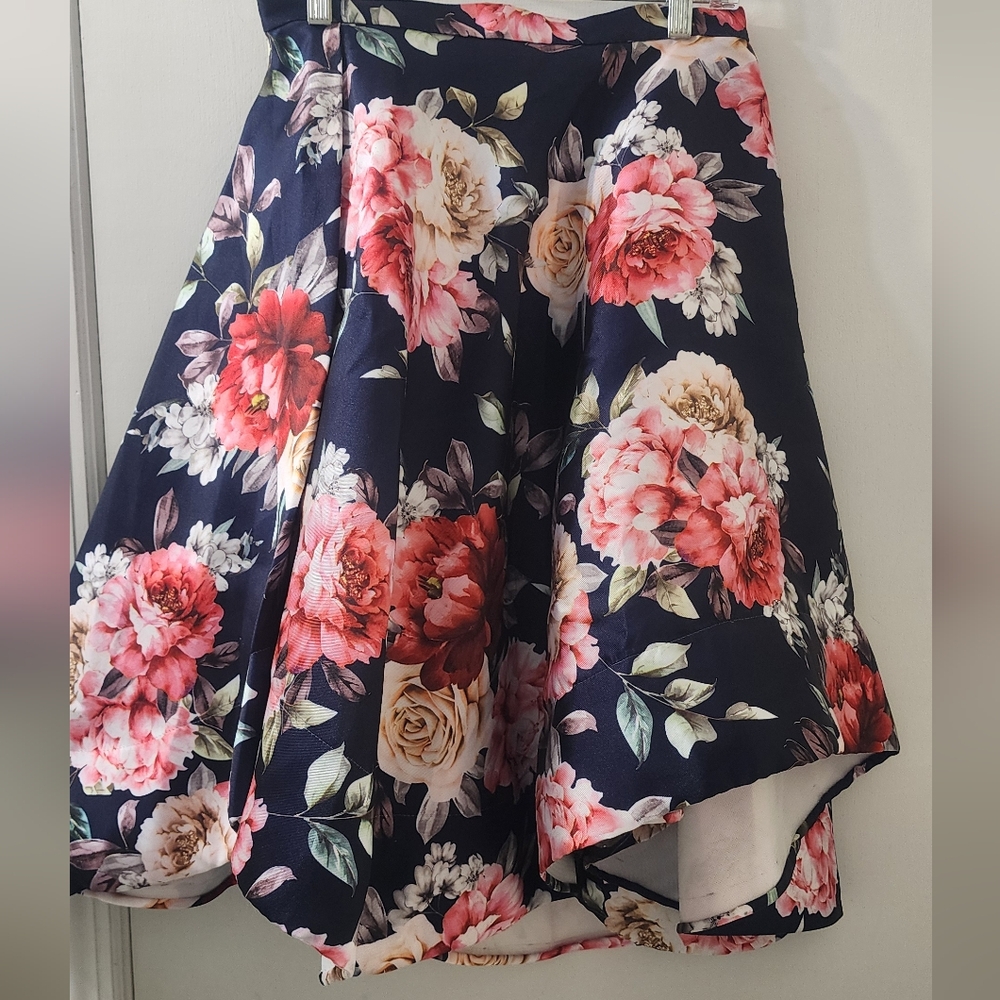 Floral A-Line‎ Skirt